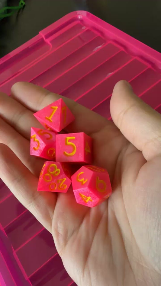 Pink Lemonade 5pc Dice Set
