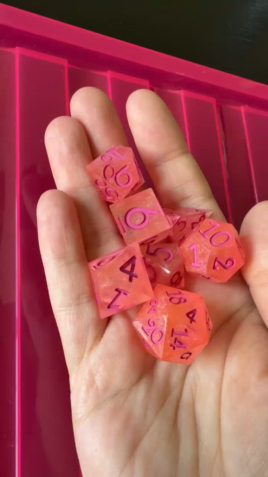 Peaches and Pink 8pc Dice Set